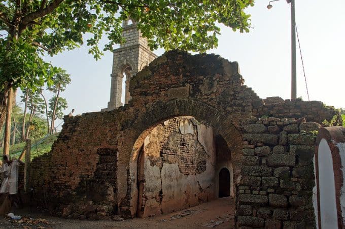 Explore the historic ruins of Negombo's Dutch Fort gateway